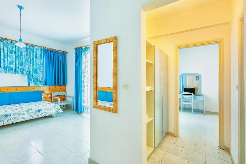 Xenios Faros Apartments Possidi